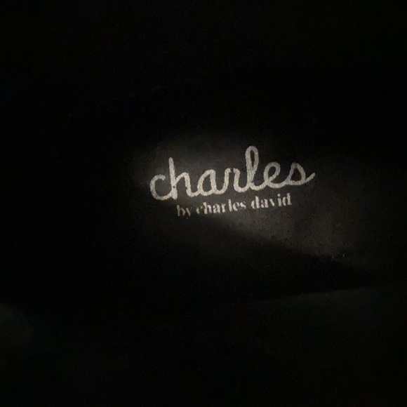 Black short boot 👢 - Picture 5 of 6